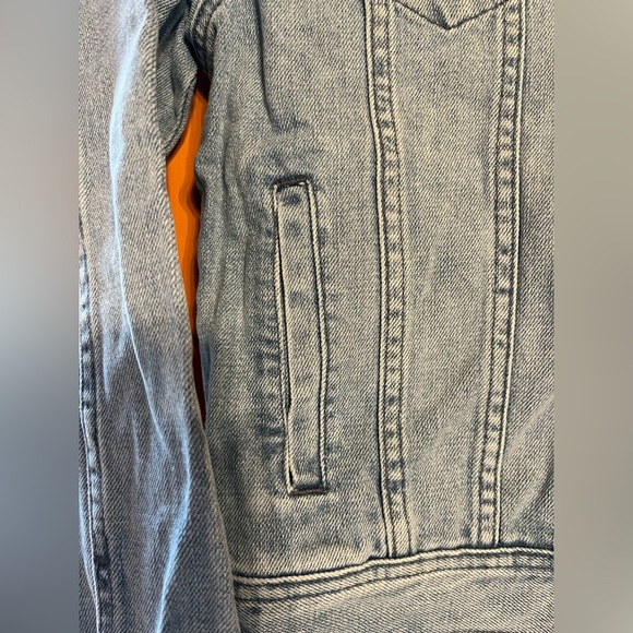 By the way. Heartbreaker Jean jacket - Picture 3 of 12